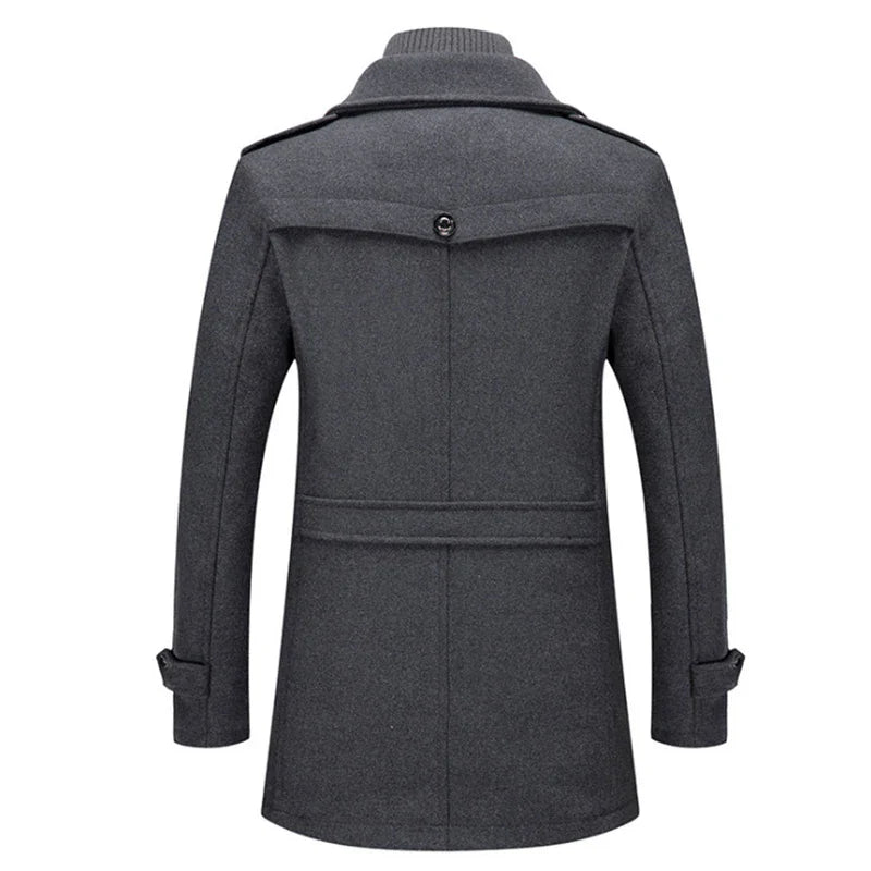 Casaco Masculino Grife Romenzi RZ124 em lã premium com design elegante, parte interna removível e corte sofisticado, perfeito para qualquer ocasião.