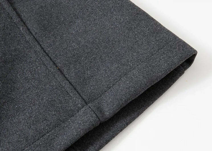 Casaco Masculino Grife Romenzi RZ124 em lã premium com design elegante, parte interna removível e corte sofisticado, perfeito para qualquer ocasião.