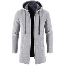 Casaco Masculino Longo com Capuz Romenzi RZ325, tecido premium, design exclusivo, antialérgico, confortável e resistente, ideal para looks formais e casuais.
