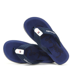 Chinelo Masculino Comfort Louluen Romenzi RZ903 em detalhe, calçado leve e resistente com palmilha em EVA e solado em borracha para máximo conforto.