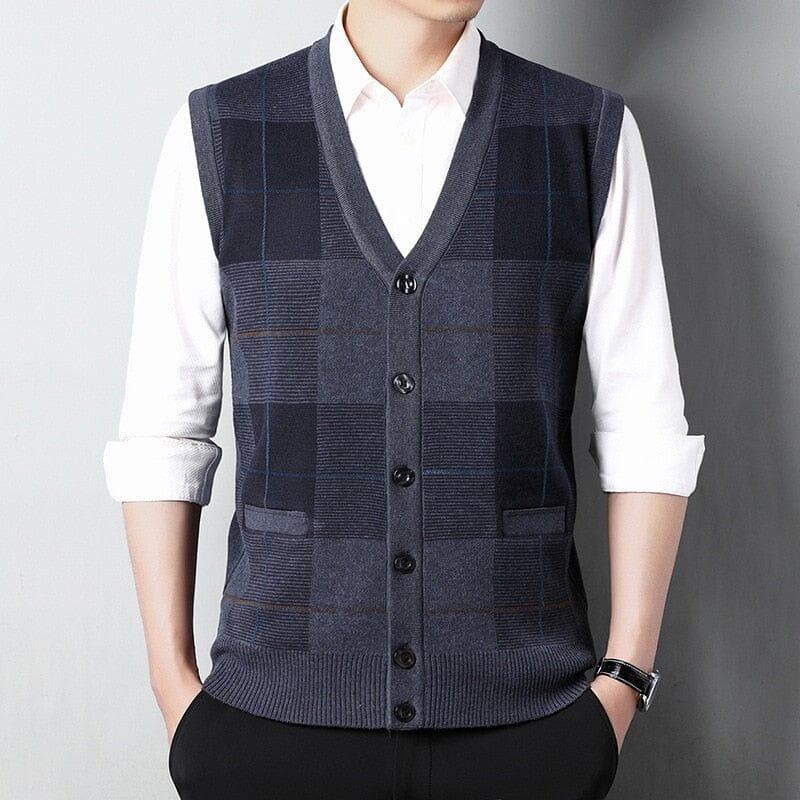 Colete Masculino Com Botões Austin Romenzi RZ654 em detalhe, peça clássica elegante e resistente, ideal para compor produções casuais ou formais.