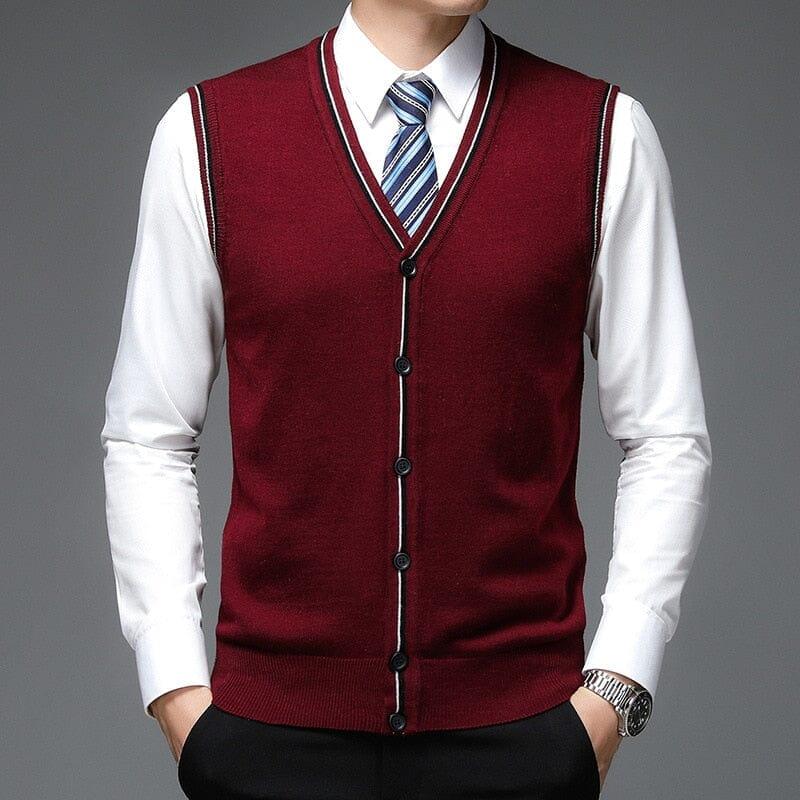 Colete Masculino de Lã com Botões Romenzi RZ655 em detalhe, peça elegante e resistente em lã premium, ideal para looks casuais ou formais sofisticados.