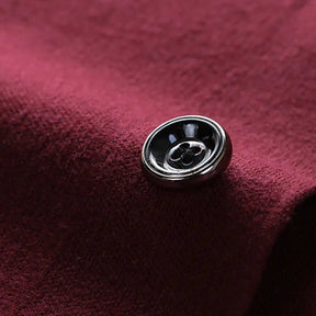 Colete Masculino Social Classic Romenzi RZ660 em detalhe, peça social sofisticada e resistente, ideal para compor visuais masculinos elegantes e formais.
