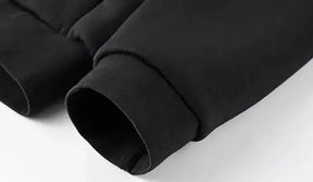 Conjunto Moletom Masculino Romenzi RZ101 com lã premium, design exclusivo e acabamento que oferece conforto e sofisticação para os dias frios.