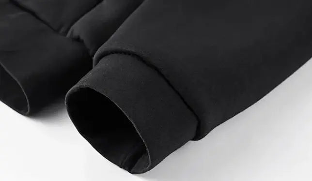 Conjunto Moletom Masculino Romenzi RZ101 com lã premium, design exclusivo e acabamento que oferece conforto e sofisticação para os dias frios.