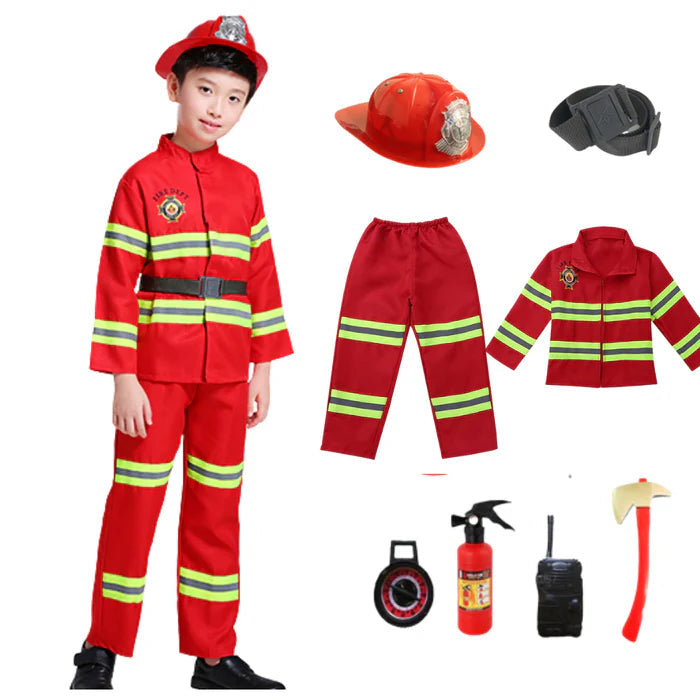 Fantasia Infantil Bombeiro Especial feita em poliéster, traje completo ideal para festas infantis e brincadeiras que estimulam a imaginação.