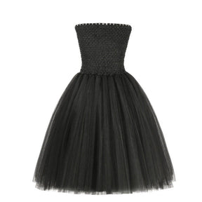 Fantasia Infantil Bruxa Obscura com vestido, asas e tiara, feita em algodão e nylon, ideal para festas infantis e brincadeiras cheias de imaginação.