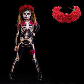 Fantasia Infantil Esqueleto com vestido e cabelo temático, feita em poliéster, ideal para festas de Halloween e brincadeiras infantis.