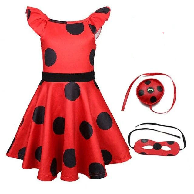 Fantasia Infantil Joaninha Vermelha com Bolinhas com vestido, bolsa e máscara, perfeita para festas infantis e brincadeiras divertidas.