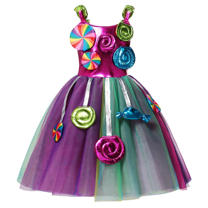 Fantasia Infantil Mágica de Doce com vestido e tiara, feita em poliéster e algodão, ideal para festas, brincadeiras e momentos mágicos encantadores.