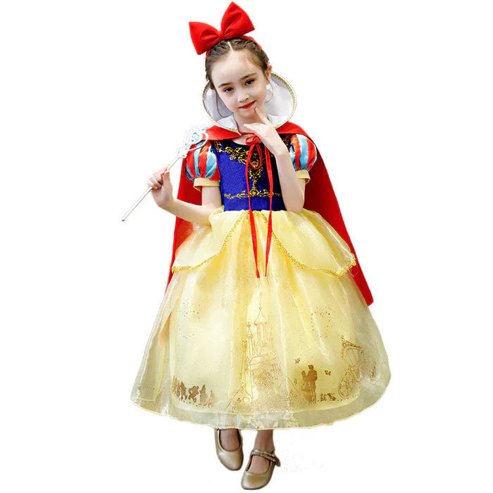 Fantasia Infantil Vestido Amarelo Luxo com vestido, coroa, varinha, colar e luvas, ideal para festas infantis e brincadeiras mágicas.