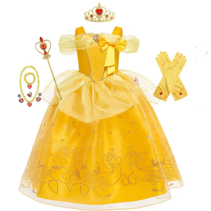 Fantasia Infantil Vestido Princesa Dourada Encantada com vestido, coroa, varinha, luvas e joias, ideal para festas infantis e brincadeiras mágicas.