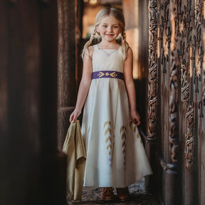 Fantasia Infantil Vestido Princesa Verde Encantada feita em poliéster, malha e algodão, ideal para festas infantis e brincadeiras cheias de imaginação.
