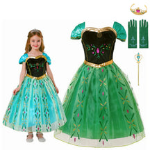 Fantasia Infantil Vestido Princesa Verde de Festa com vestido, coroa, varinha e luva em malha e poliéster, perfeita para festas e momentos mágicos.