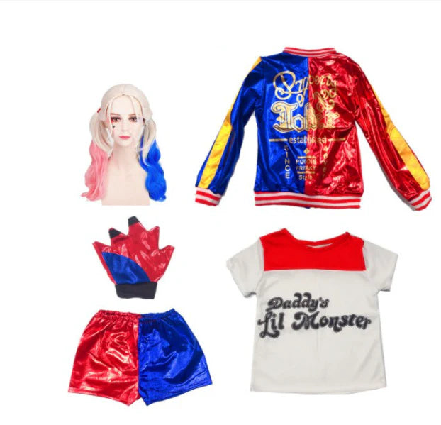 Fantasia Infantil Vilã Colorida Encantada com camiseta, short, jaqueta, luvas e cabelo, feita em poliéster, ideal para festas e brincadeiras infantis.