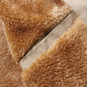 Jaqueta Casual Masculina Romenzi RZ154, confeccionada com materiais premium, costuras reforçadas e design sofisticado para versatilidade e conforto.