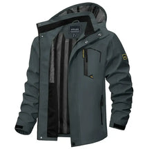 Jaqueta Impermeável Masculina Romenzi RZ323 feita com materiais impermeáveis e respiráveis, design ergonômico e moderno. Ideal para dias chuvosos e ao ar livre.