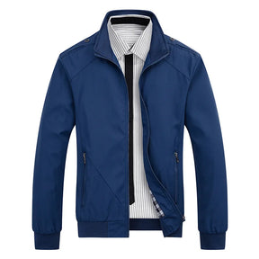 Jaqueta Masculina Casual Outwear Romenzi RZ184 em tecido resistente, com forro acolchoado e estilo sofisticado.