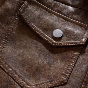 Jaqueta Masculina de Couro Original Romenzi RZ125 em couro genuíno com capuz removível, design elegante e qualidade premium, perfeita para conforto e estilo.
