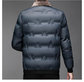 Jaqueta Masculina Norway Romenzi Winter RZ160, ideal para o inverno, com design autêntico e funcional.