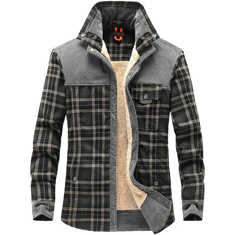 Jaqueta Xadrez Masculina Romenzi RZ180 com padrão moderno, forro macio e alta durabilidade. A escolha ideal para estilo e proteção em climas frios.