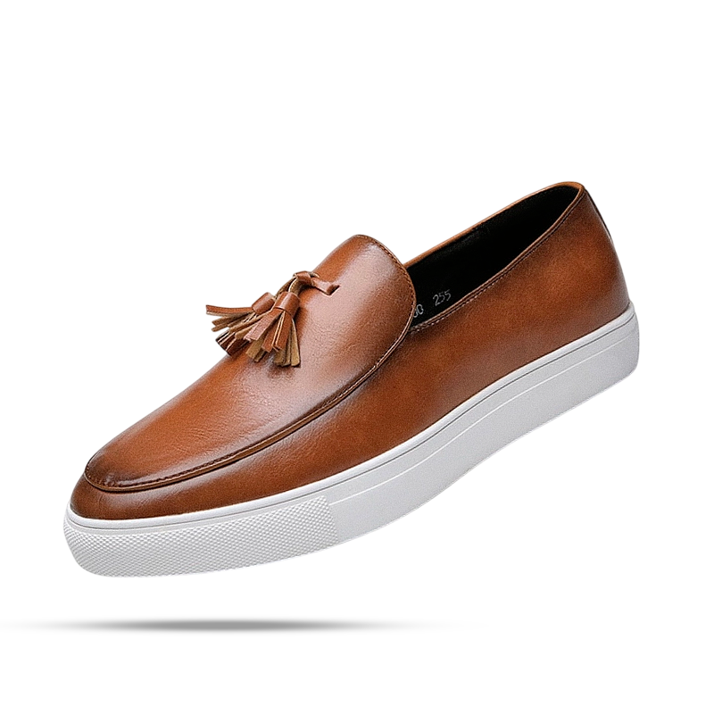 Mocassim Masculino Florença Romenzi RZ734 em detalhe, calçado premium sofisticado, resistente e versátil, ideal para composições casuais e sociais.