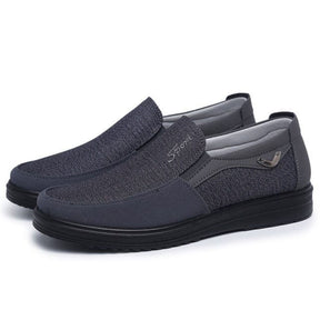 Mocassim Masculino Royal Romenzi RZ727 em detalhe, calçado premium sofisticado, resistente e versátil para looks casuais ou sociais com estilo.