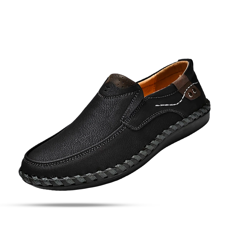 Mocassim Masculino Santorini Romenzi RZ745 em detalhe, calçado premium que oferece conforto, resistência e estilo sofisticado para ocasiões casuais ou formais.