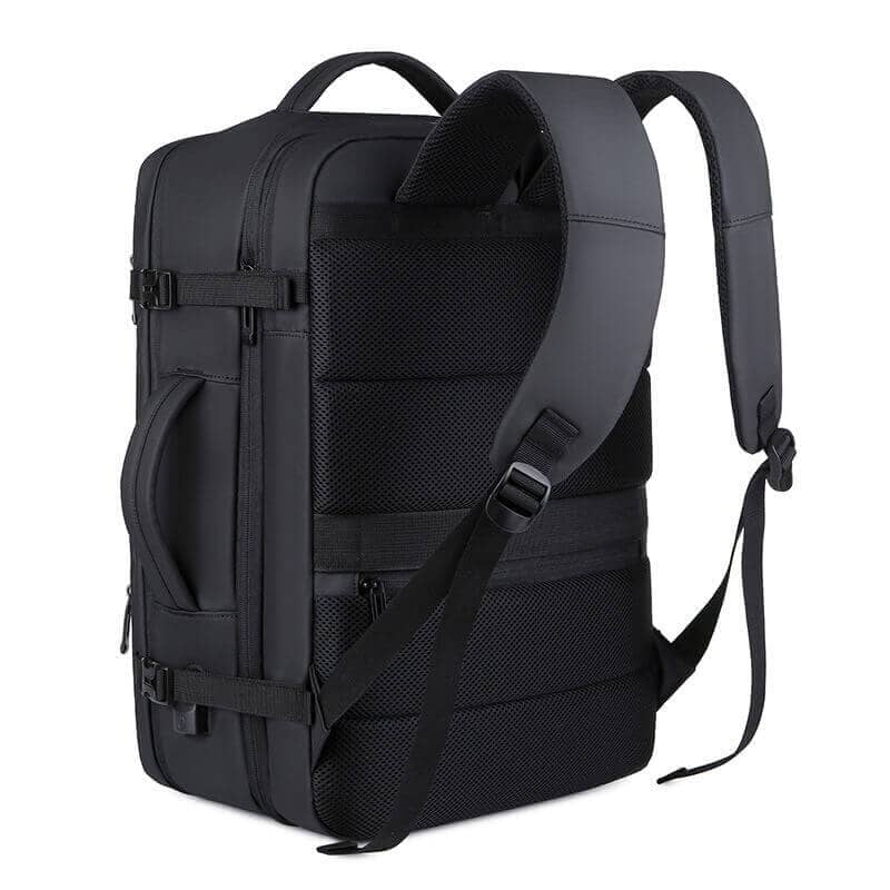 Mochila de Viagem Romenzi RZ950 em detalhe, modelo expansível e impermeável com compartimento para laptop 17' e design ergonômico moderno.