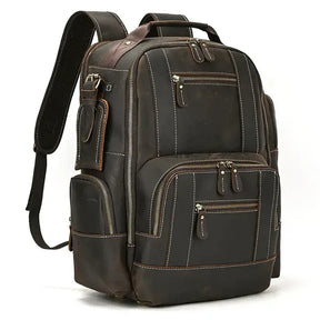 Mochila Executiva em Couro Romenzi Retrô RZ071 com design clássico, couro refinado e compartimentos funcionais para notebooks e itens pessoais.