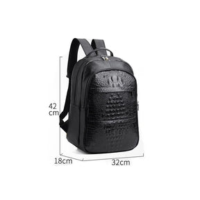 Mochila Executiva em Couro Romenzi Seoul RZ074 com design clássico, couro refinado e compartimentos ideais para notebooks e itens pessoais.