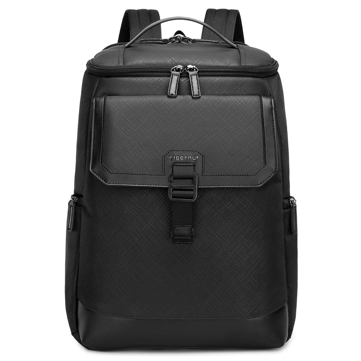 Mochila Executiva Progressive Romenzi RZ951 em detalhe, impermeável em nylon premium, com espaço para notebook 15,6' e design moderno e ergonômico.