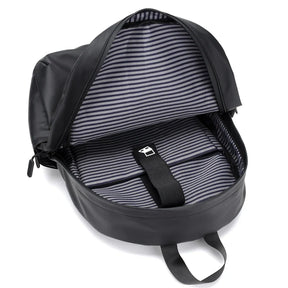 Mochila Executiva Romenzi RZ065 em tecido impermeável com alças acolchoadas e espaço para notebook 15''. Ideal para rotina profissional e corporativa.