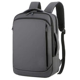 Mochila Executiva Romenzi RZ066 com tecido impermeável, porta USB, alças acolchoadas e espaço seguro para notebook 15''. Ideal para trabalho e viagens.