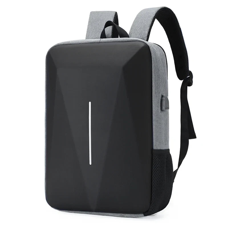 Mochila Executiva Romenzi RZ070 com tecido impermeável, trava TSA, porta USB e compartimento para notebook 15''. Elegante e funcional para o dia a dia.