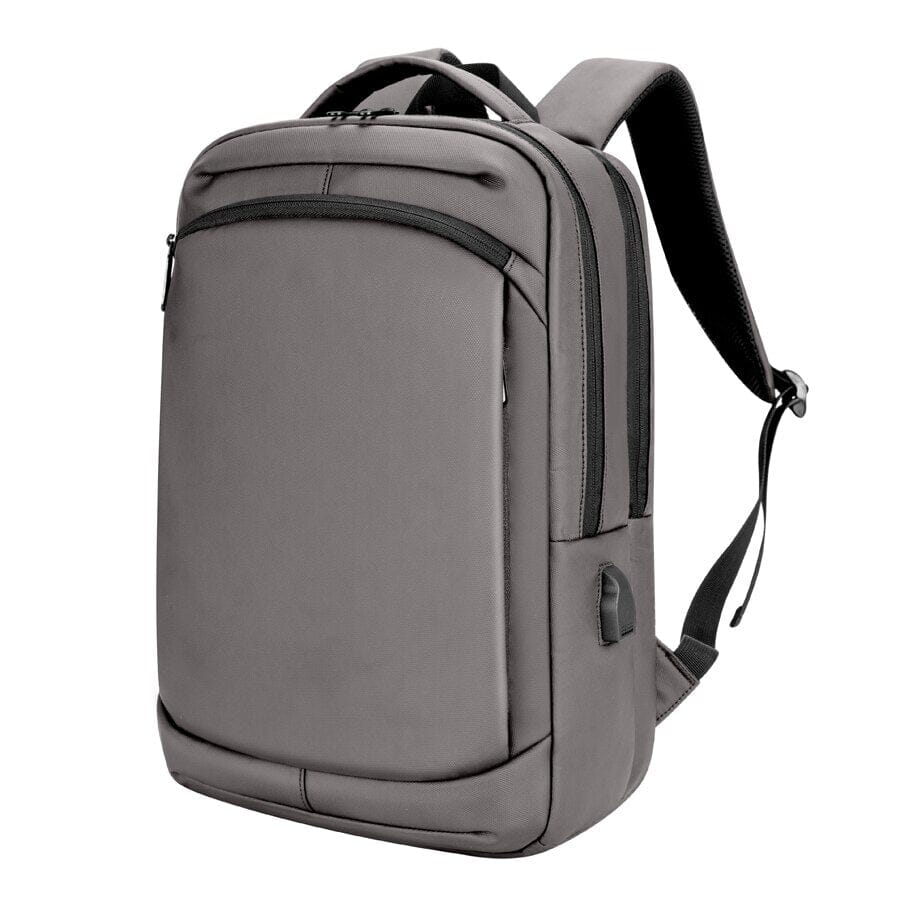 Mochila Executiva Urban Romenzi RZ954 em detalhe, modelo resistente com USB externo e compartimento acolchoado para notebook 15,6'.