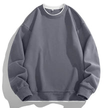 Moletom Masculino Long Basic Romenzi RZ984 em detalhe, peça versátil com isolamento térmico, toque macio e estilo moderno para conforto no inverno.