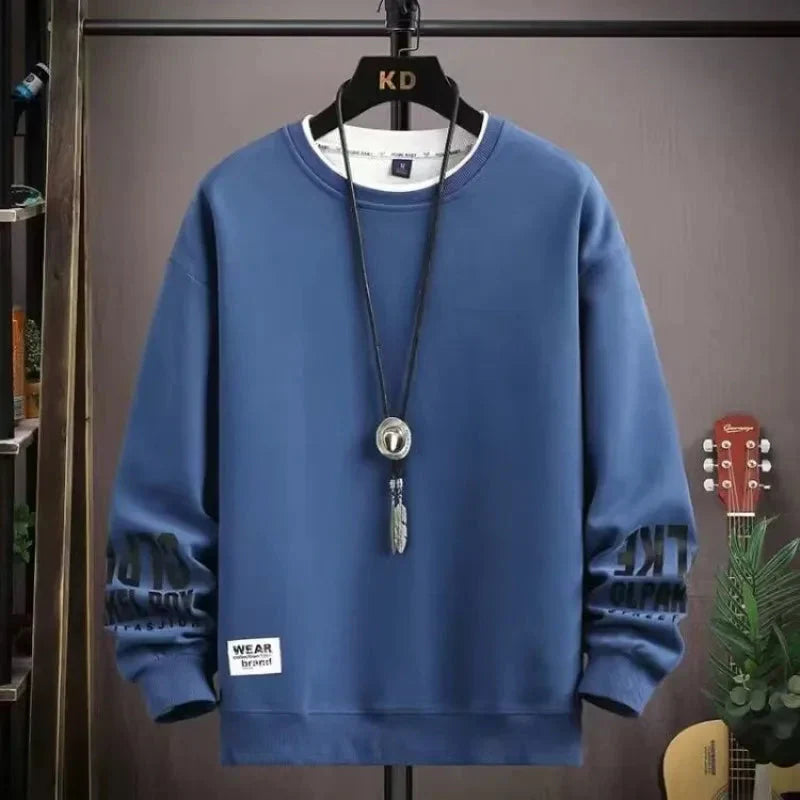 Moletom Masculino Street Wear Romenzi RZ978 em detalhe, peça urbana e versátil com isolamento térmico, tecido macio e estilo moderno para o inverno.