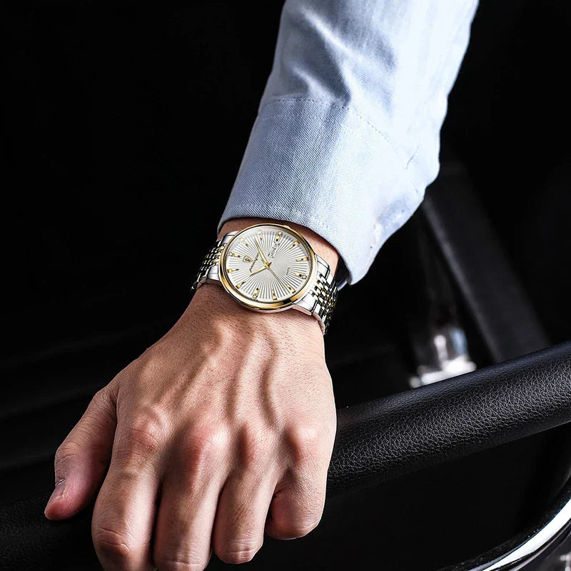 Relógio Masculino Luxo Romenzi Slim RZ725 com design slim sofisticado, resistente à água e feito em materiais premium que unem conforto, leveza e estilo.