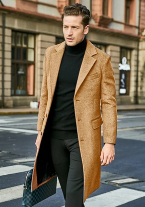 Sobretudo Longo de Lã Masculino Romenzi RZ097, confeccionado com materiais premium e corte refinado, ideal para homens modernos em eventos formais ou informais.
