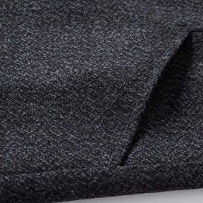 Sobretudo Masculino Elegante Romenzi Brigite RZ099, em casimira nobre, corte britânico e textura brilhante, perfeito para ocasiões formais.