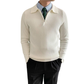 Suéter Masculino Elegante Romenzi RZ756 em detalhe, peça refinada que oferece conforto, durabilidade e estilo sofisticado para diferentes combinações.