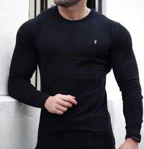 Suéter Masculino Romenzi RZ047 em lã superfina, com design minimalista e logotipo bordado no peito, ideal para um estilo sofisticado.