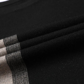 Suéter Masculino Pulôver Atlas Romenzi RZ762 em detalhe, peça moderna e sofisticada com caimento impecável, ideal para looks casuais e profissionais.